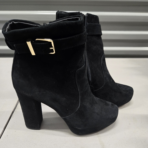 Express Genuine Suede Platform Buckle Boots Sz 8 - Picture 2 of 4